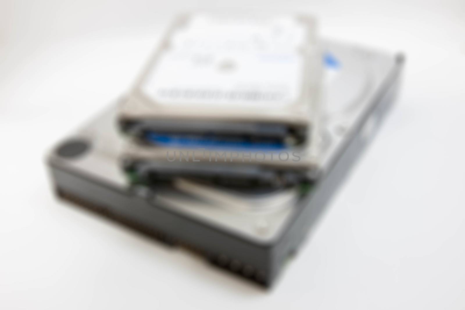 SATA and IDE harddisks blur