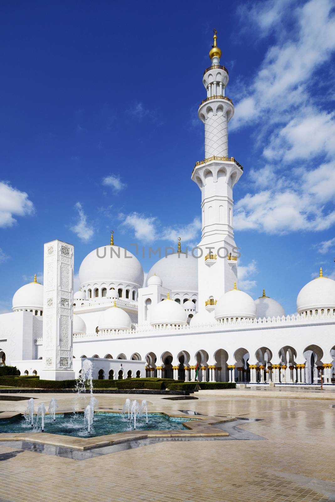 Abu Dhabi Sheikh Zayed White Mosque