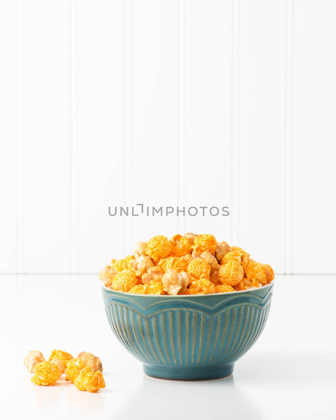 Chicago Mix Popcorn by billberryphotography