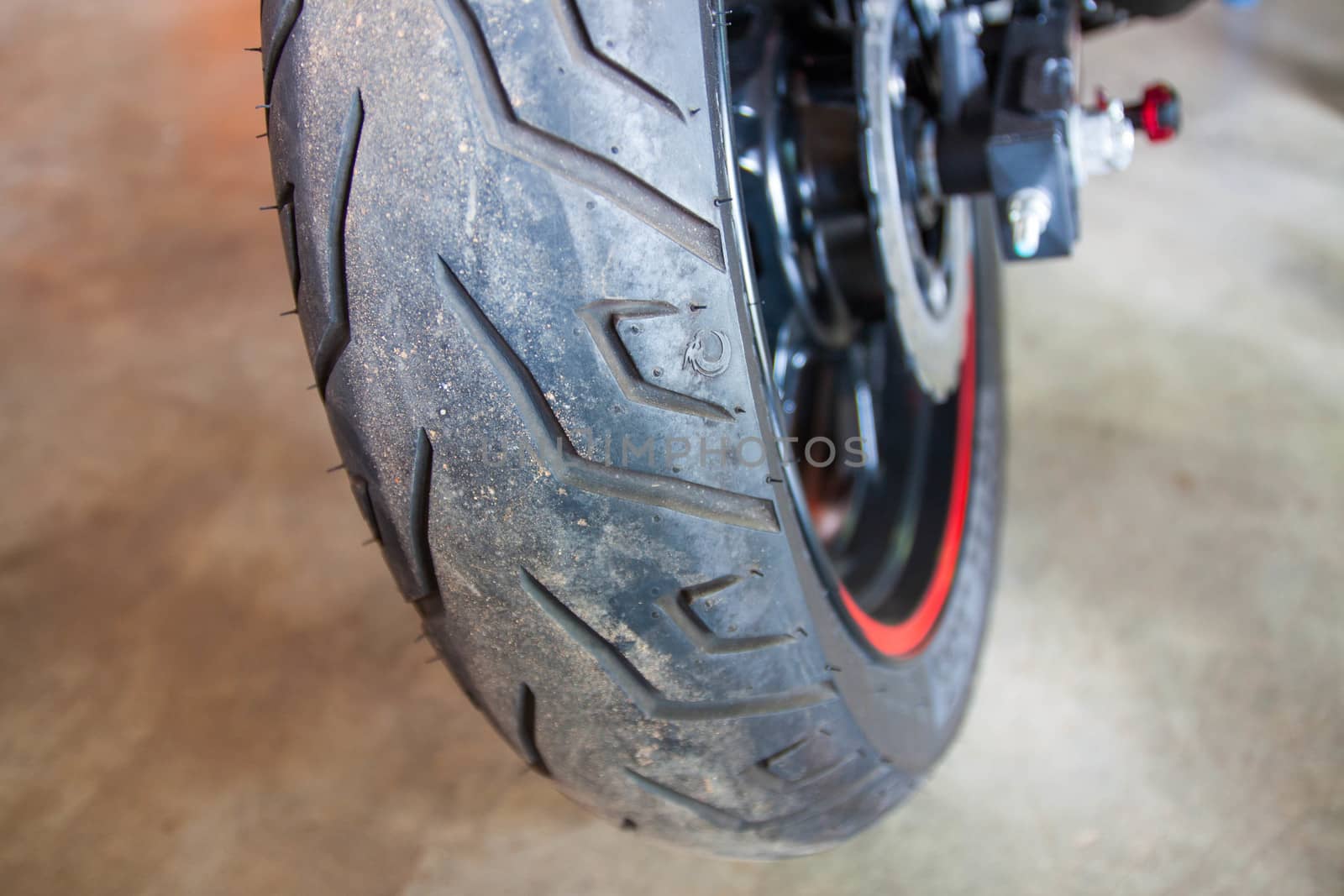 Wheel bike large black slab sugar.