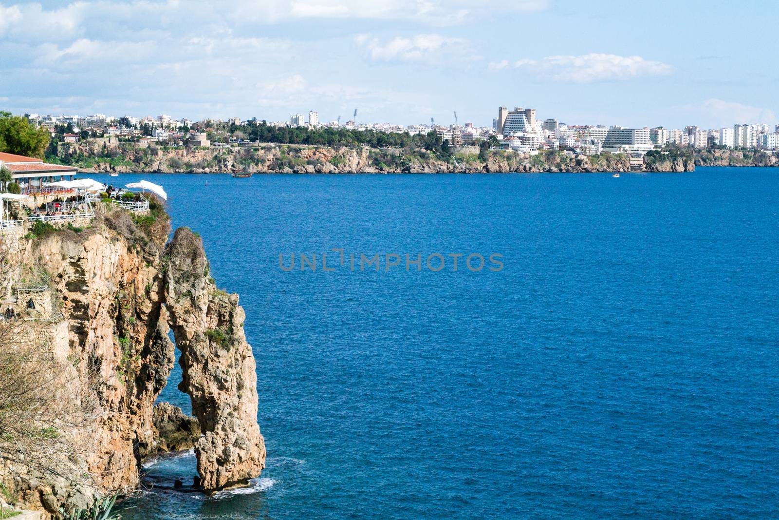 Looking at the Mediterranean by rmbarricarte