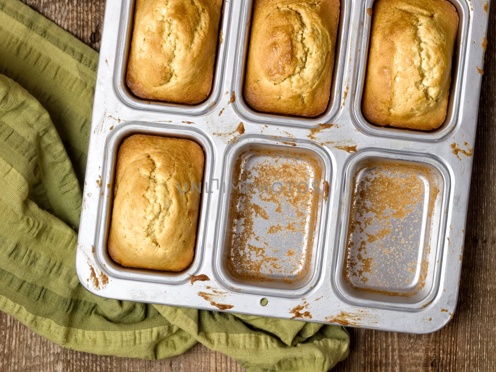 rustic southern american corn bread by zkruger