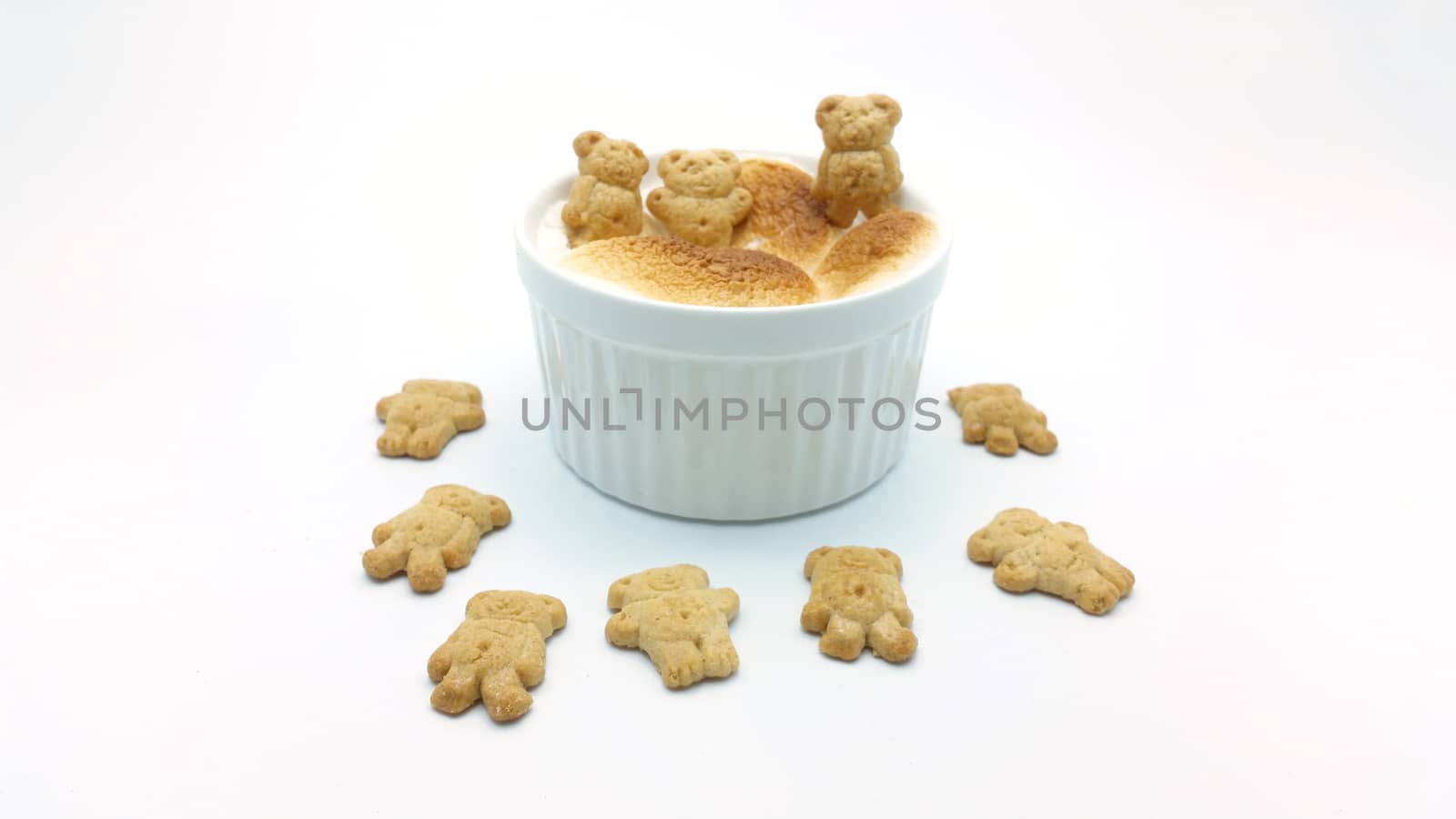 S'More dip with bear shape cookie by arraymax