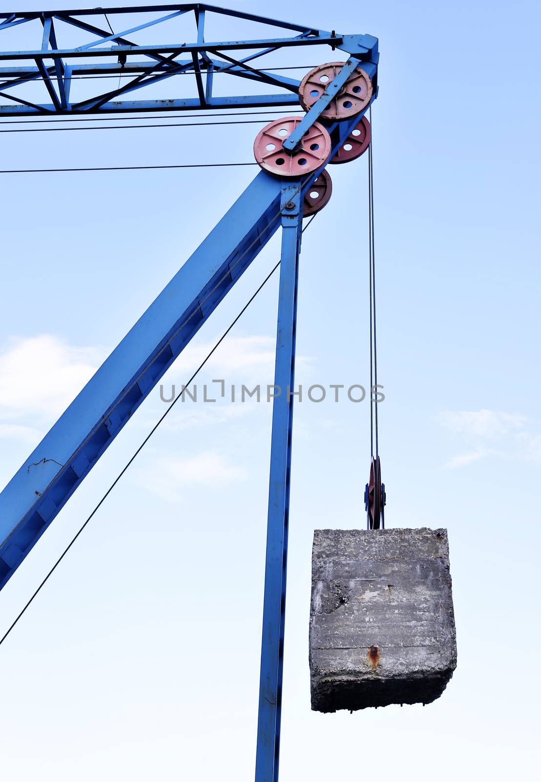 The counterweight on the cable car.