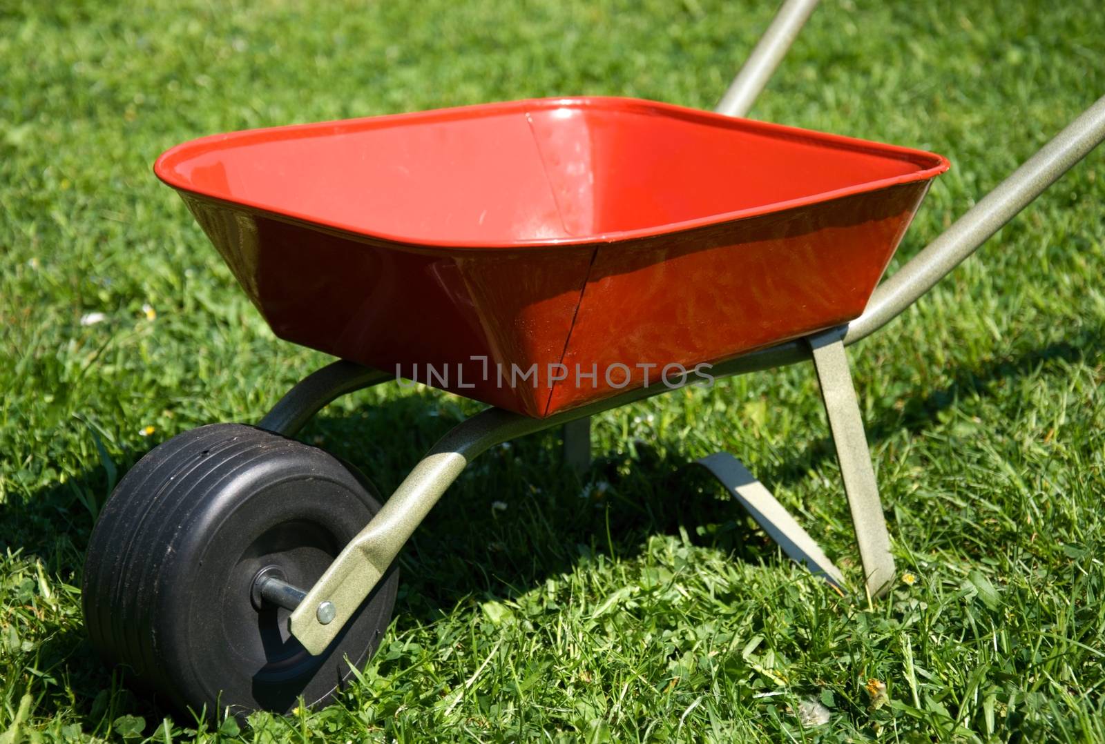 Red handbarrow