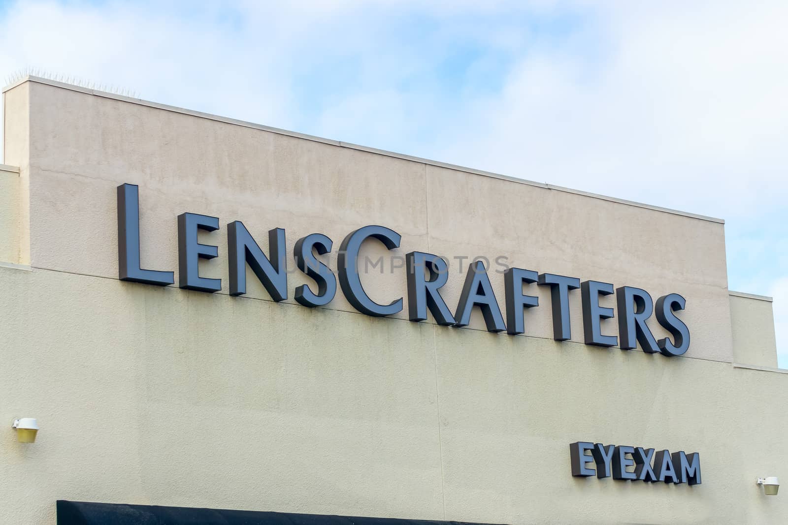 NORTHRIDGE, CA/USA - DECEMBER 28, 2015: LensCrafters store and logo. LensCrafters is a retailer of prescription eyewear, and prescription sunglasses.