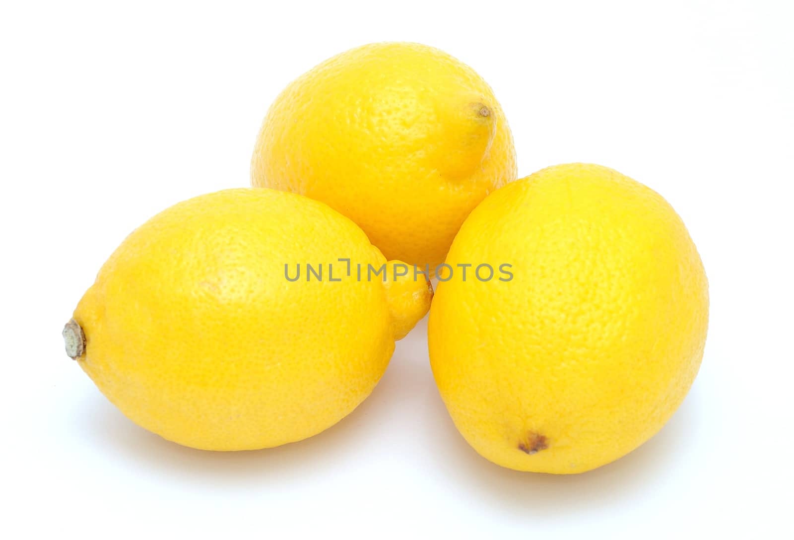 Three lemons by hamik