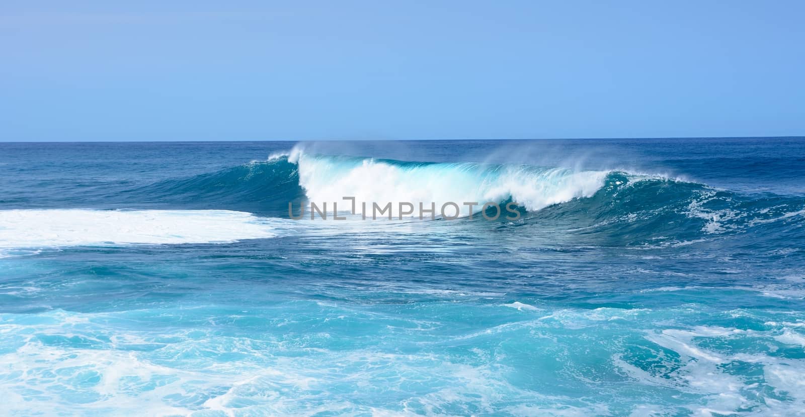 Big wave in the Atlantic ocean.