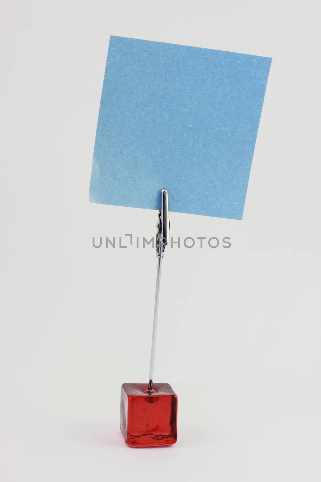 Red glass note-holder with alligator clip and blank blue note