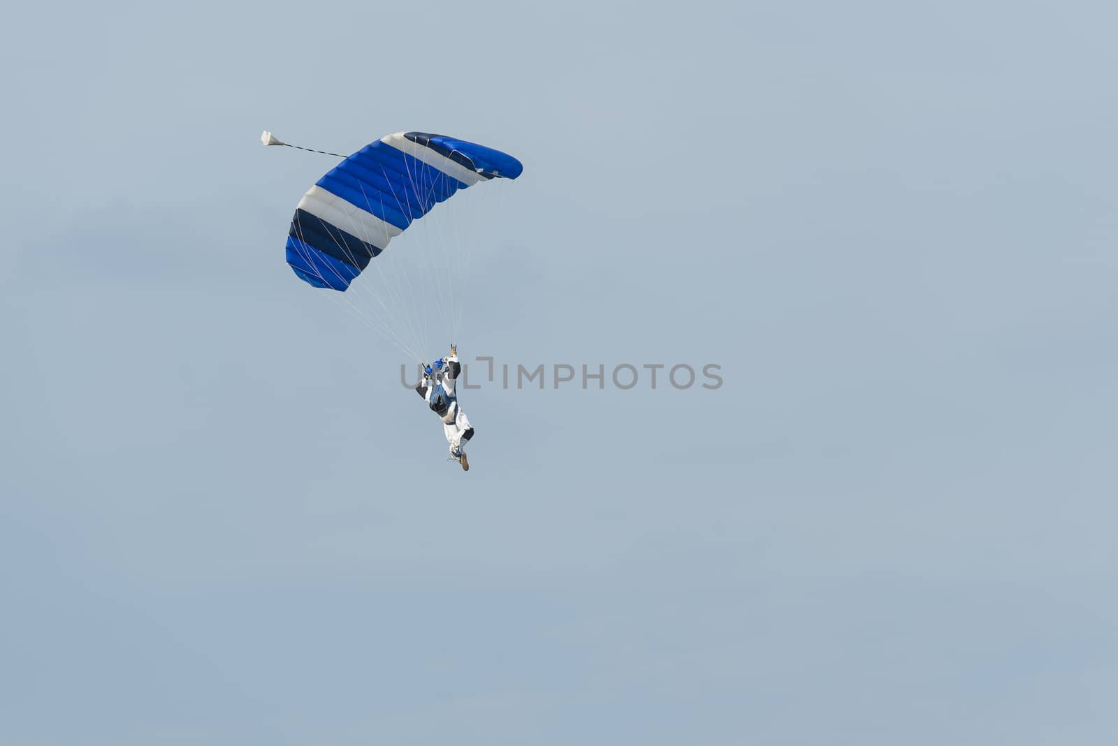 Parachutist by Tofotografie