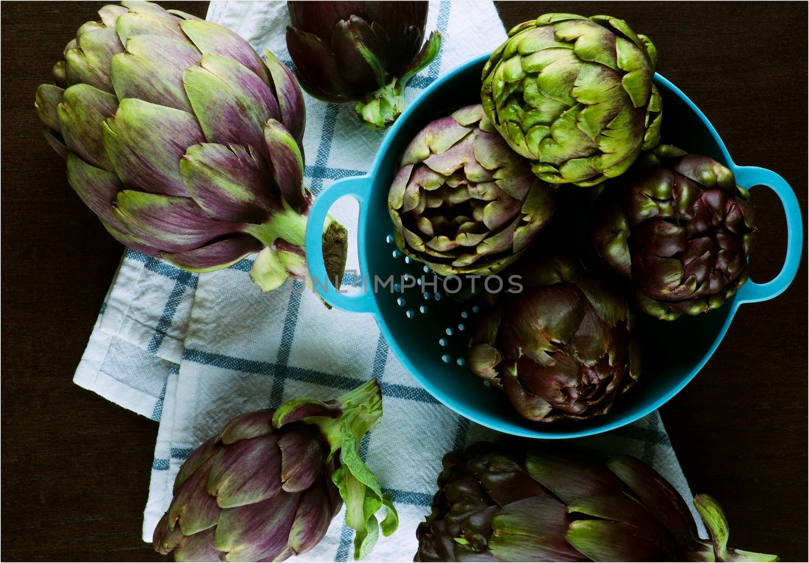 Perfect Raw Artichokes by zhekos