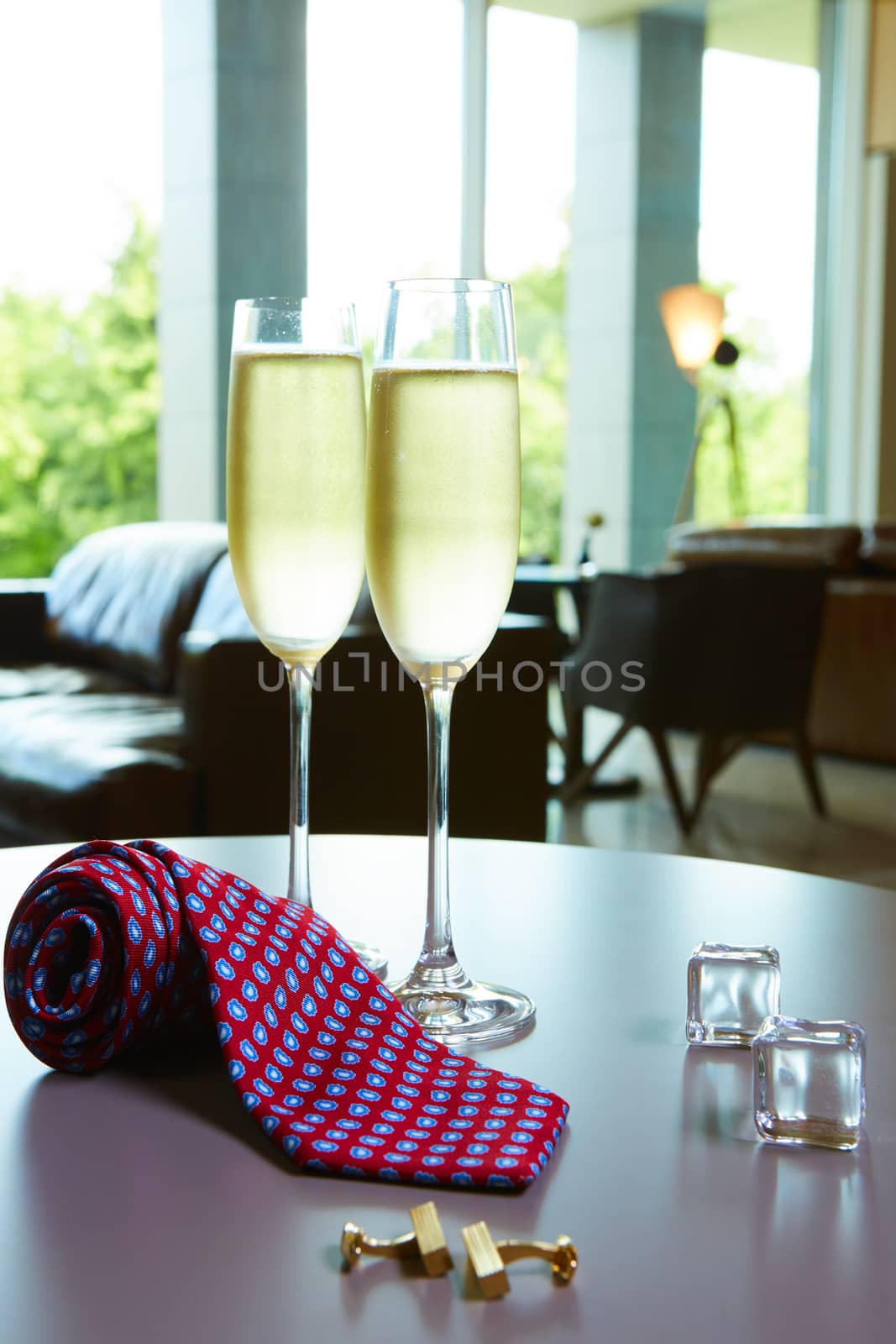 Two glasses of champagne by sarymsakov