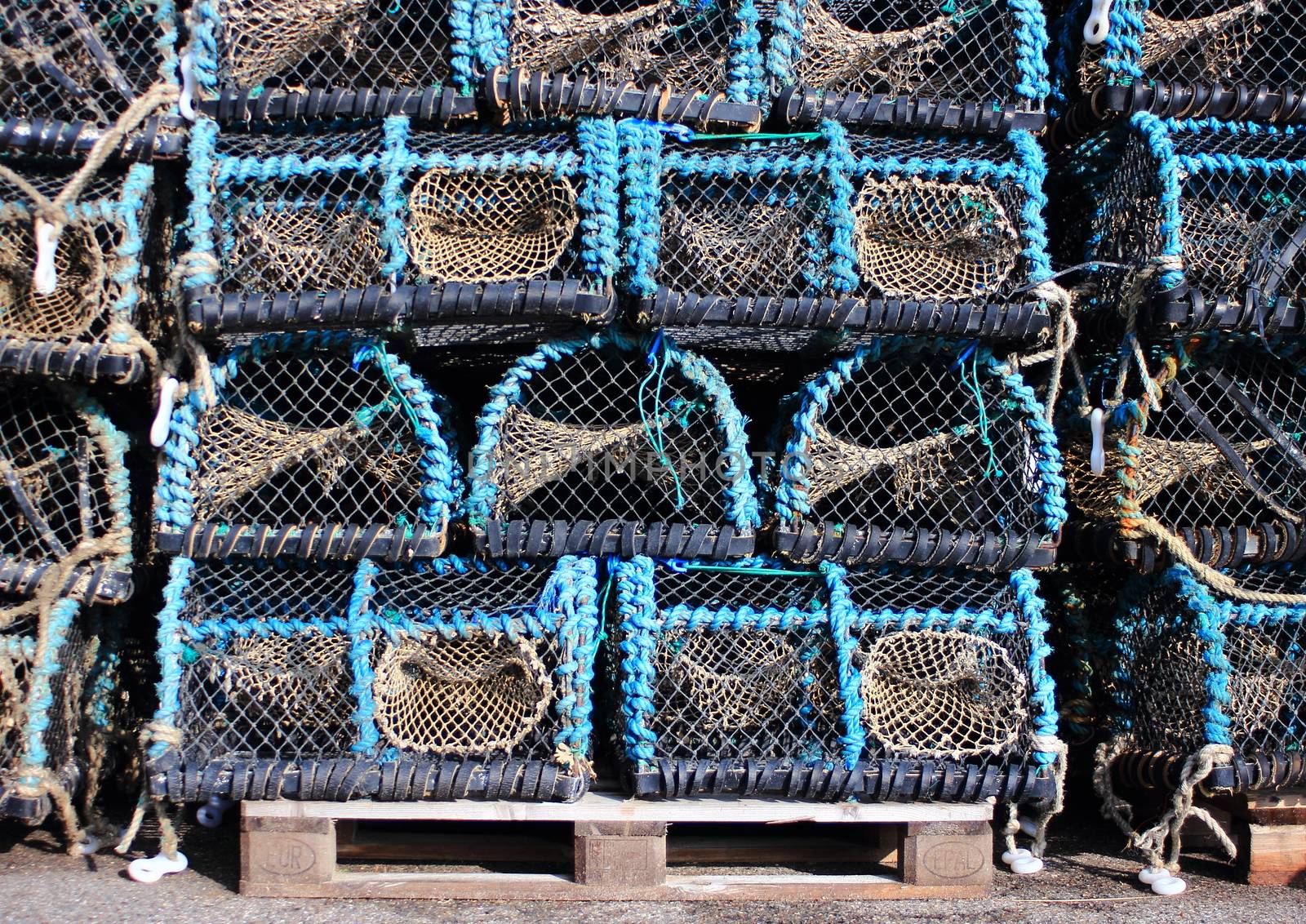Storage of old worn fishing traps for eels