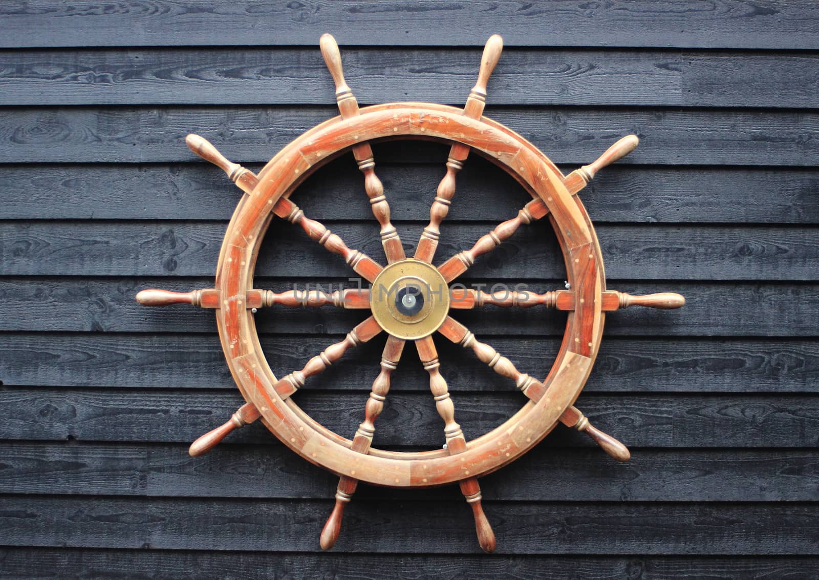 Old trawler steering wheel made of hardwood by HoleInTheBox