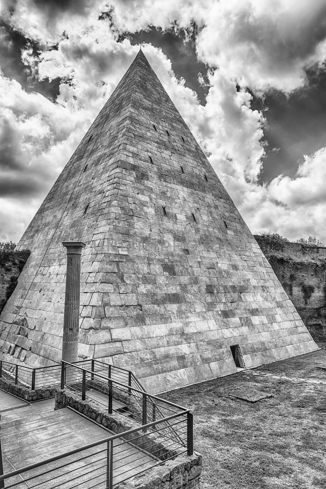 Scenic view of the Pyramid of Cestius, iconic landmark in Testaccio district in Rome, Italy
