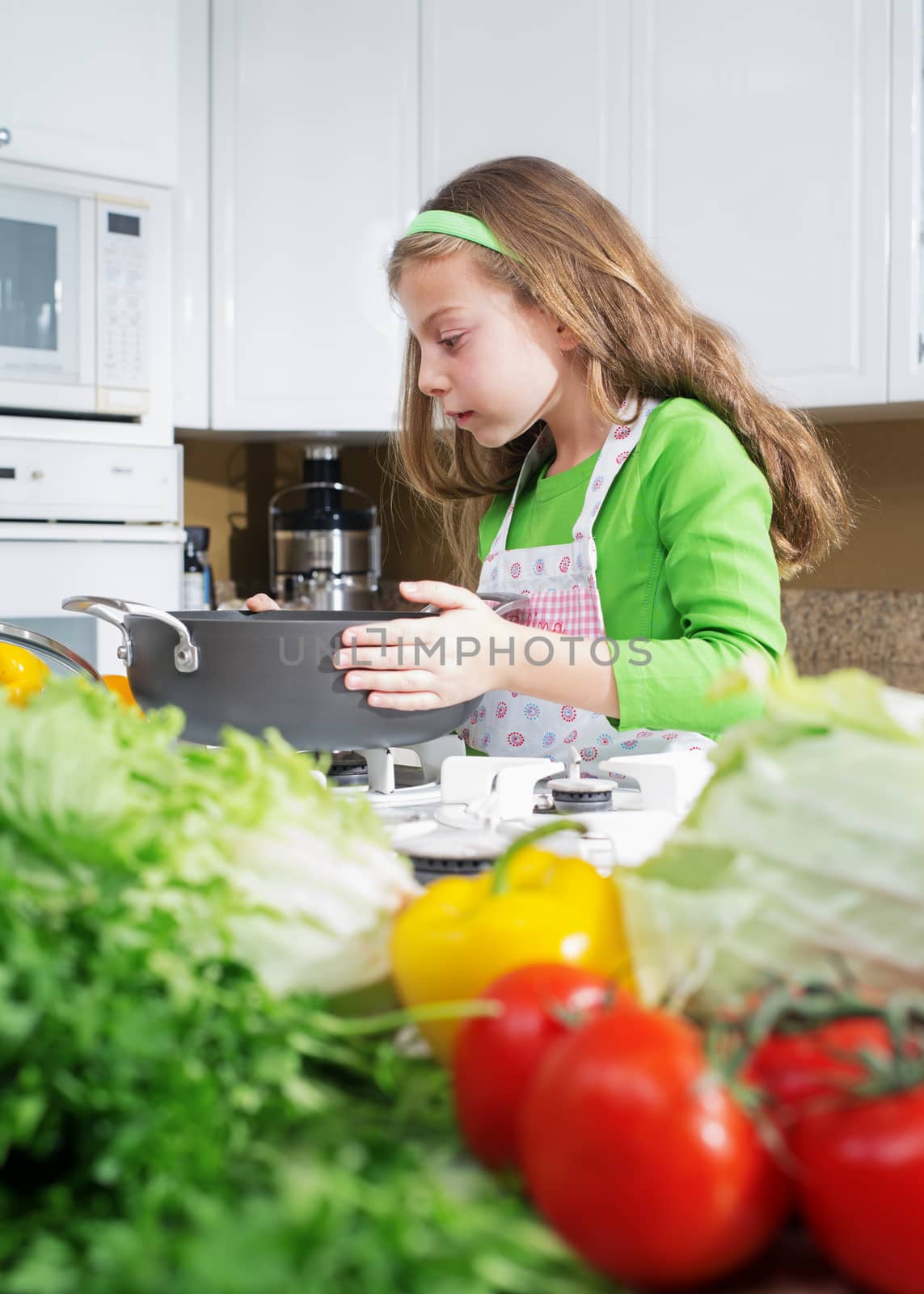 girl on kitchen by ersler