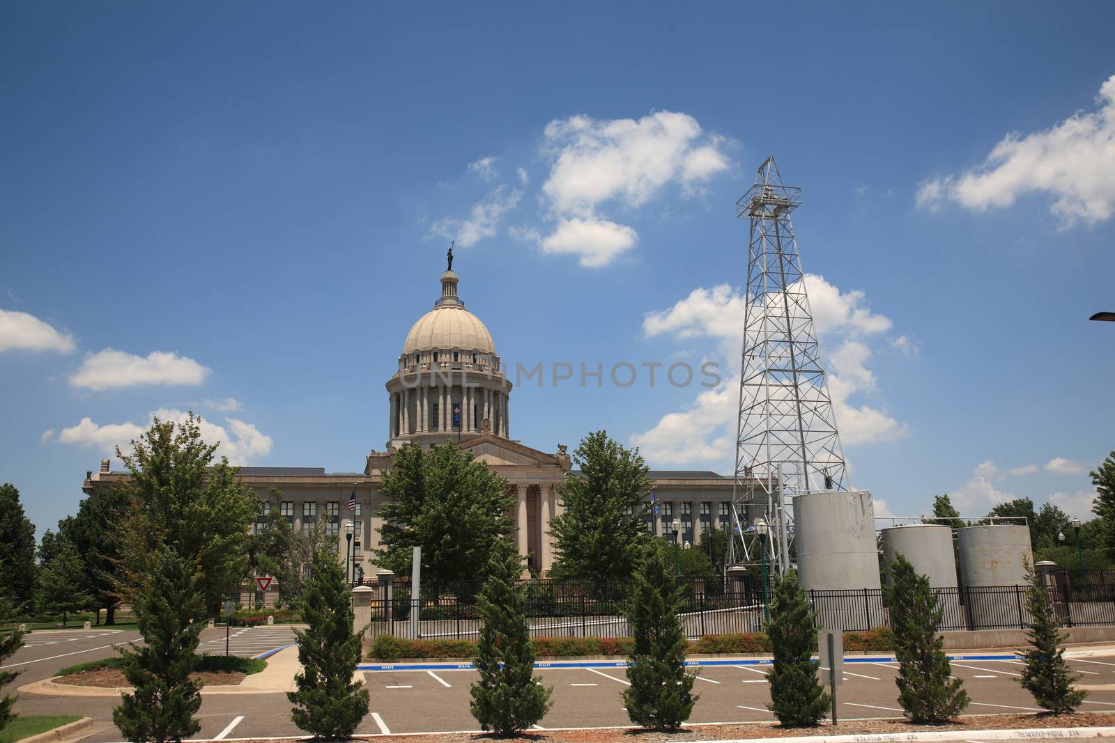 The state capitol building in Oklahoma City, with dome, stairs and columns.