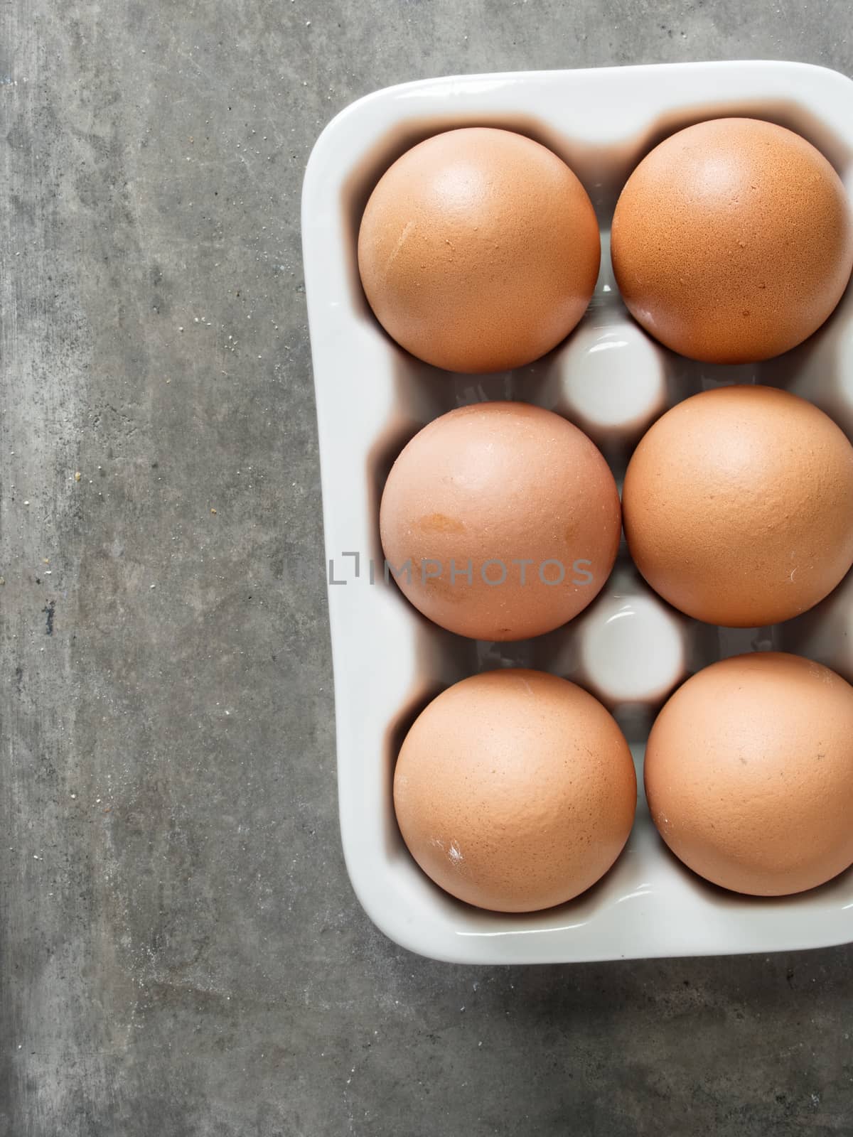 close up of a tray of rustic chicken egg