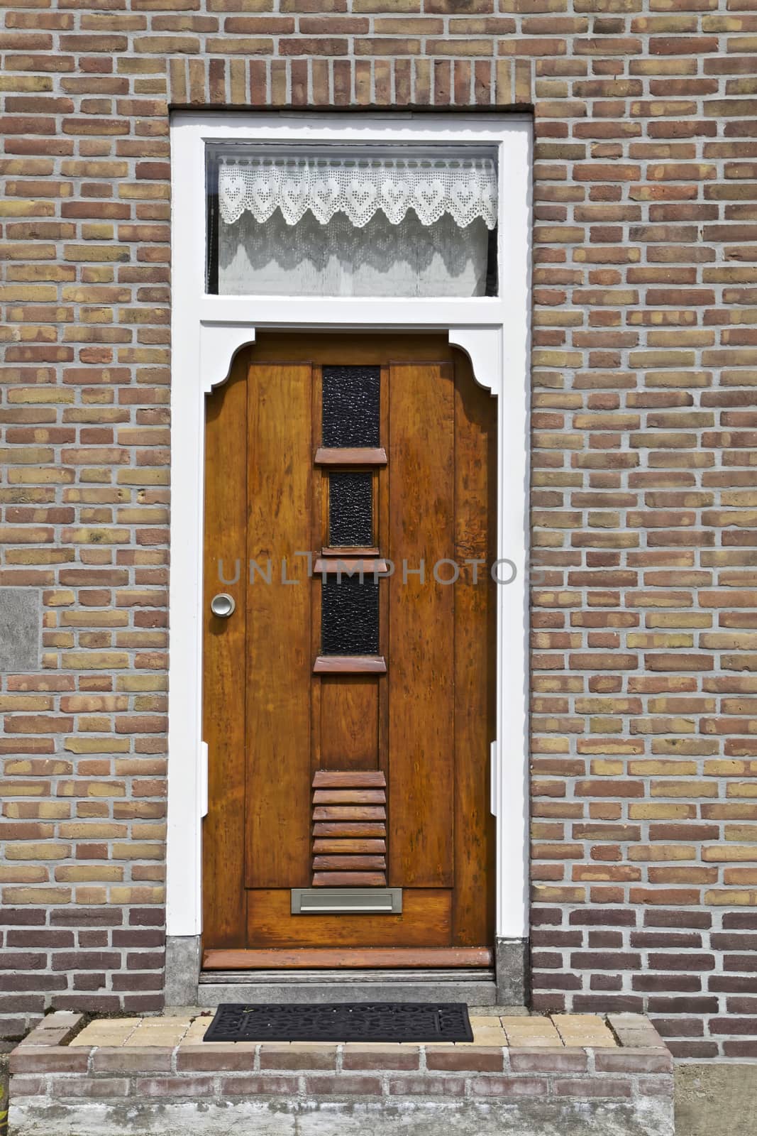 Wooden door, Netherlands by instinia