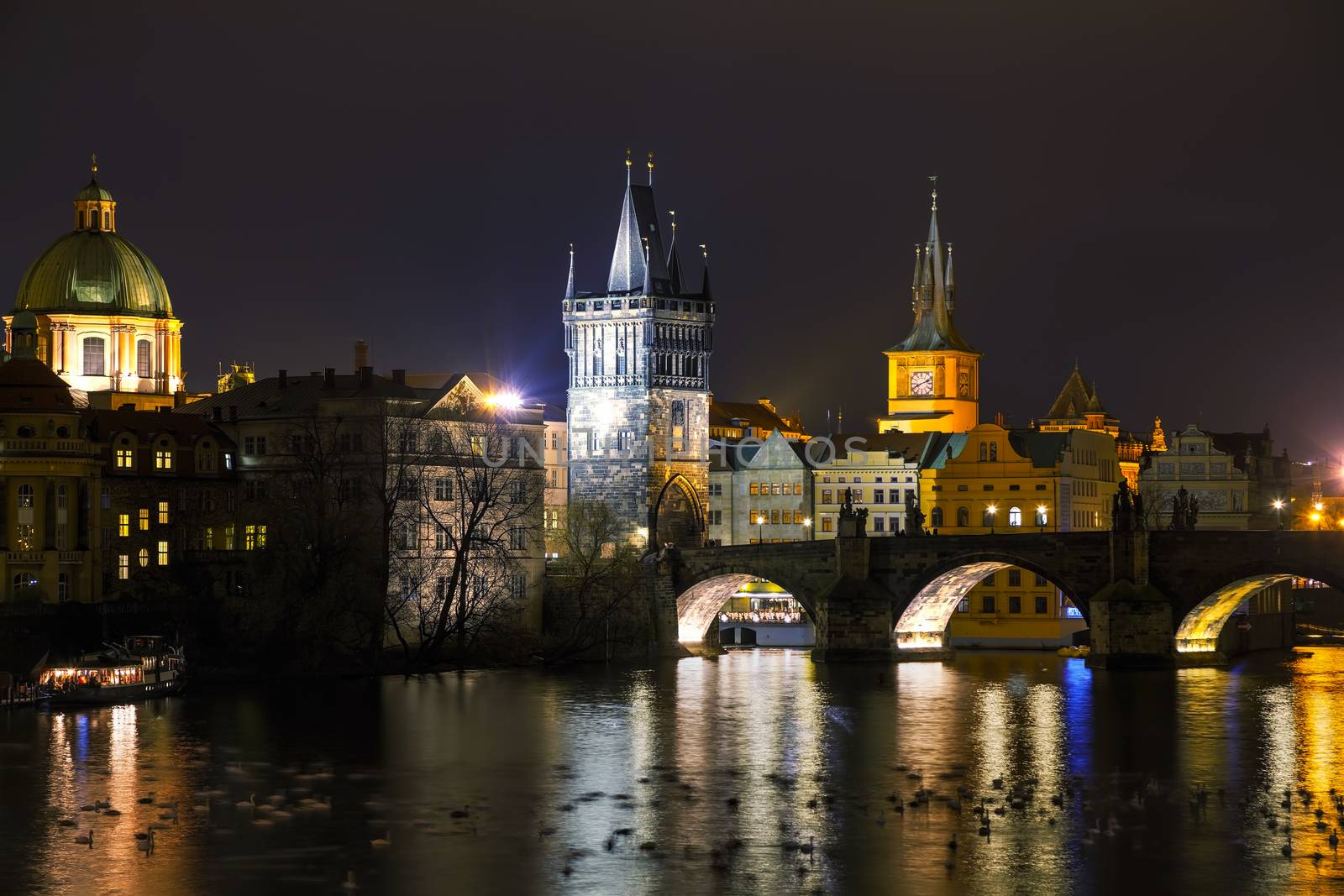 Overview of Prague in night by AndreyKr