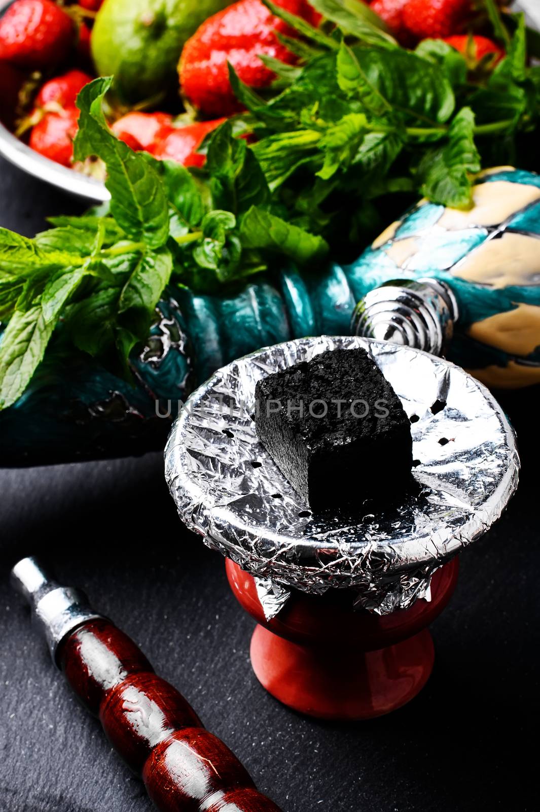 Arab hookah with flavor with strawberry,lime and mint