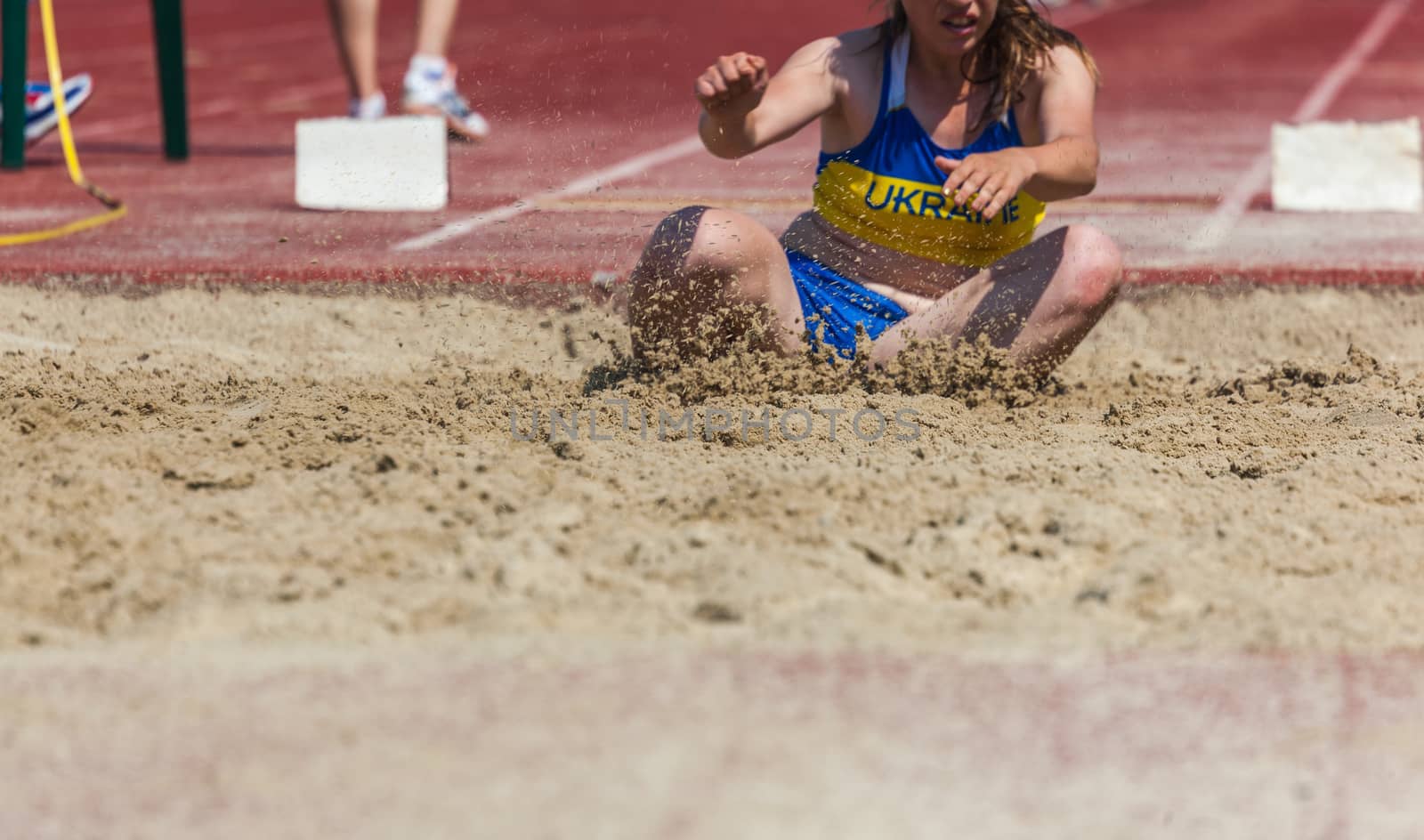 landing in long jump  by MegaArt