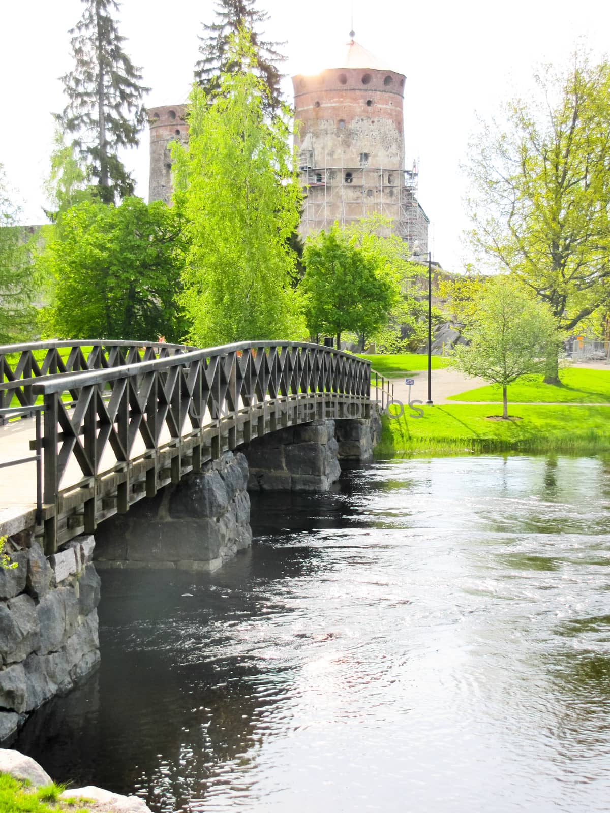 bridge over the river by rodakm