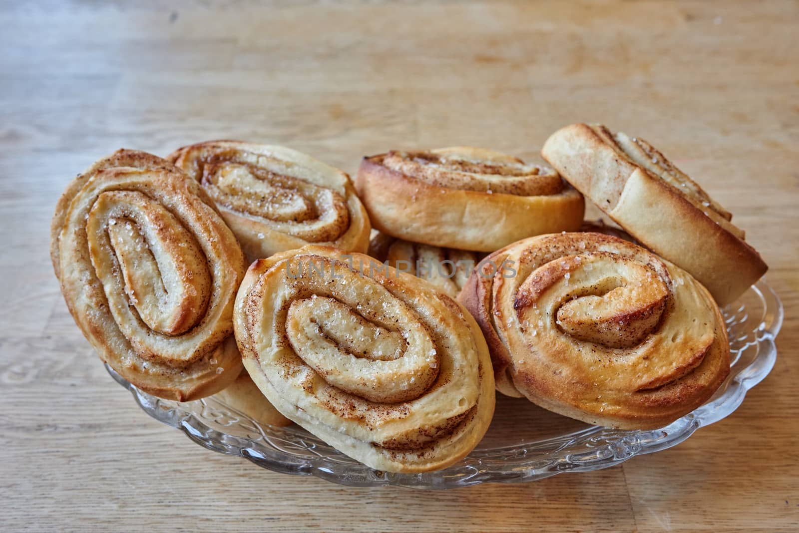 fresh cinnamon rolls
