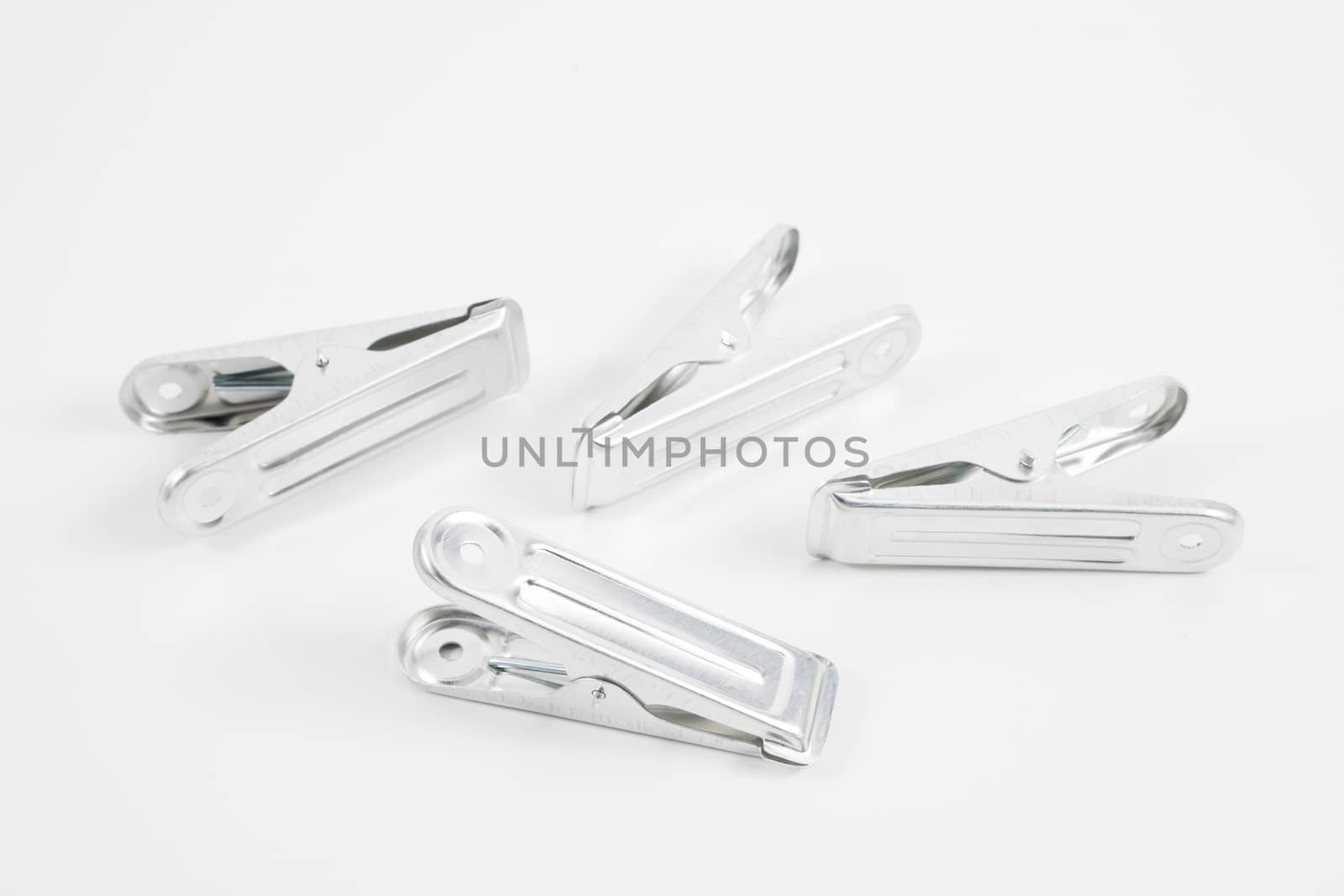 The retro aluminum clips (paper bender clip stationery).