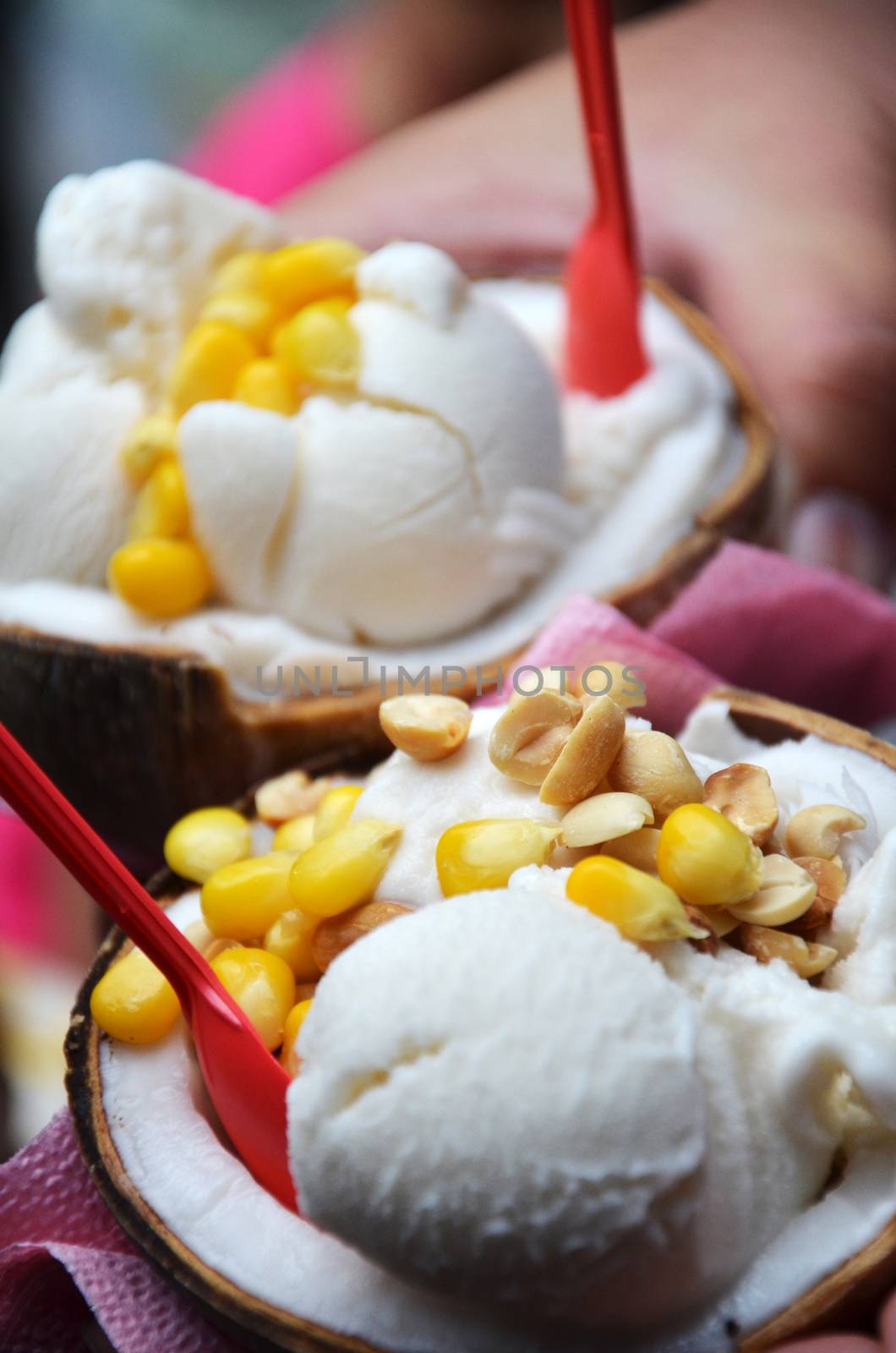 Thai Coconut ice-cream with corn and peanut