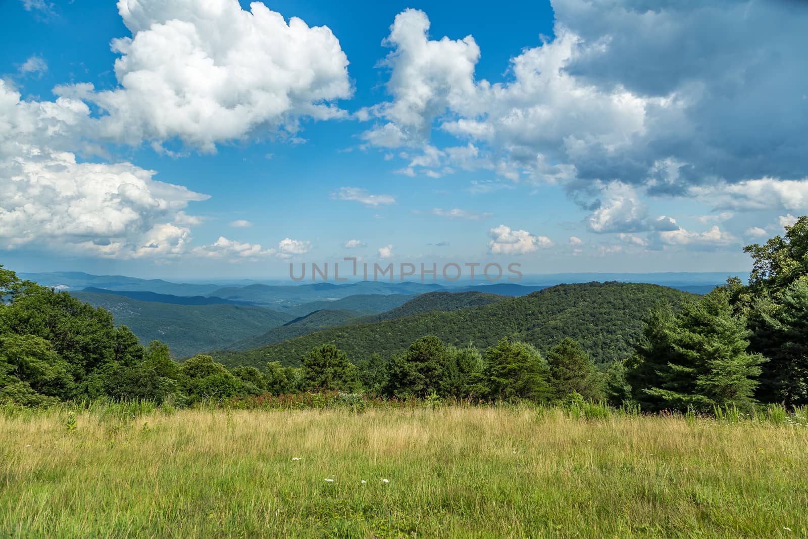 A view of the North Carolina countryside from the Blue Ridge Parkway