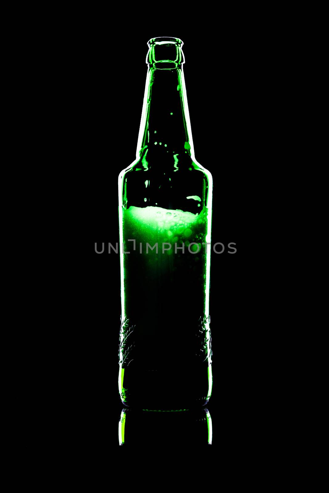 beer bottle by Andreua