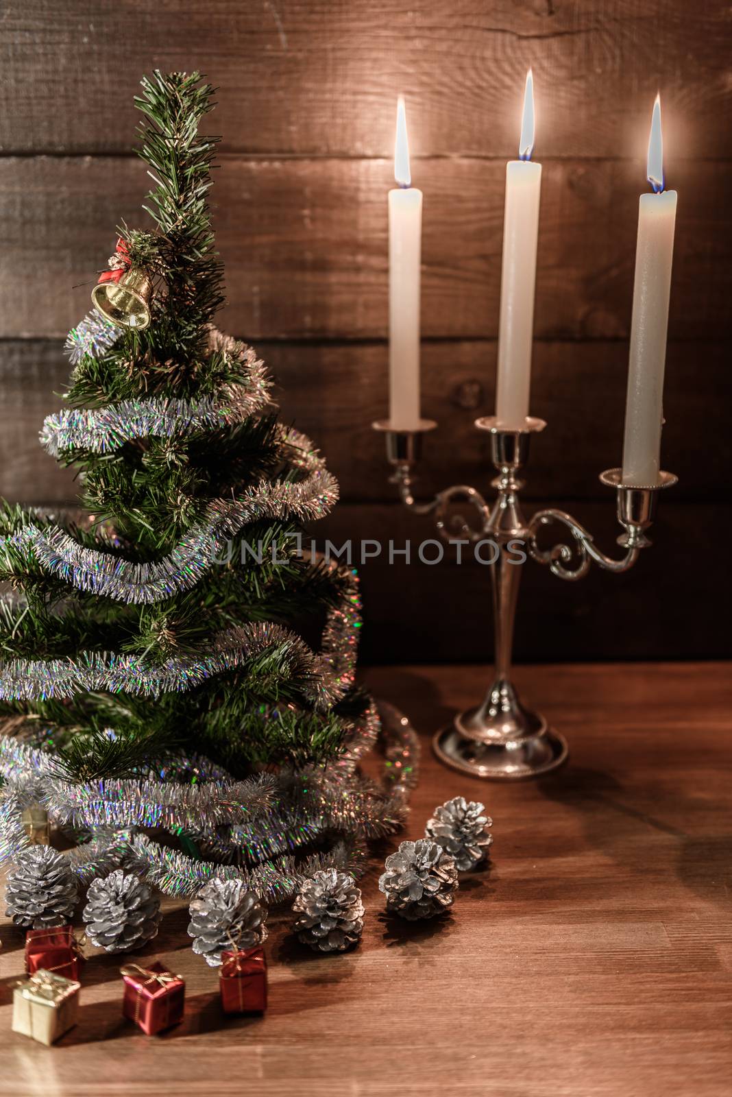 Christmas decorative tree by Andreua