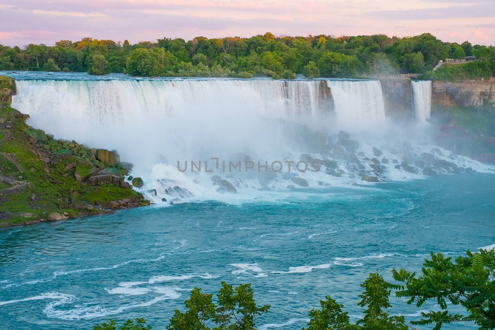 Niagara Falls-American Side by billberryphotography