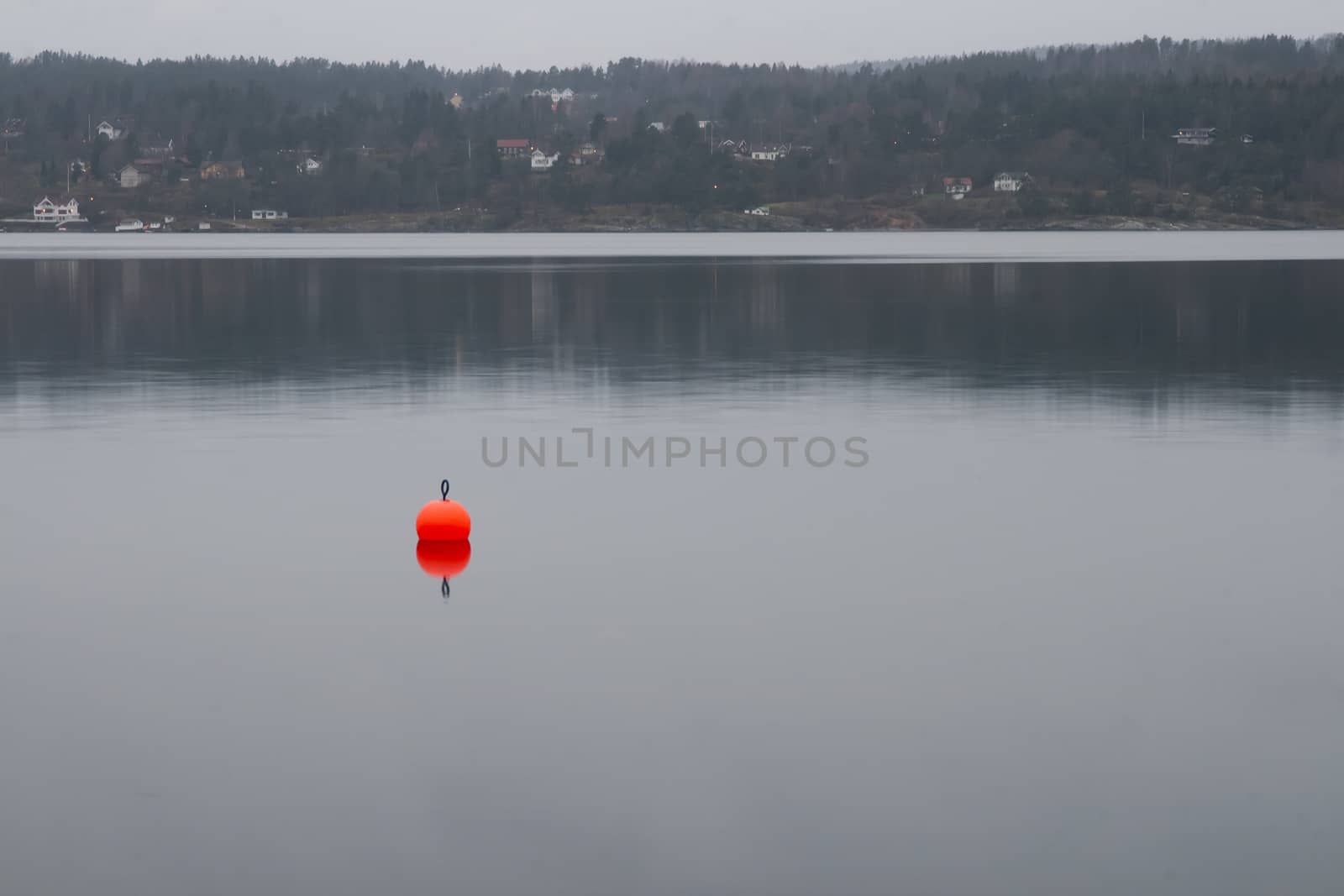 Buoy in the bay of Oslo by nicobernieri