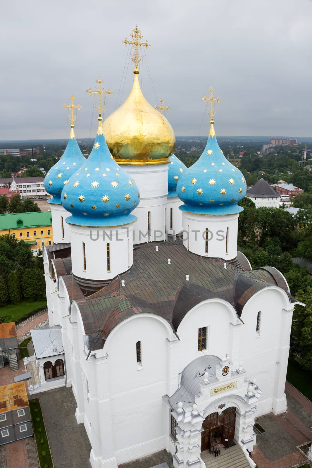 Cathedral of the Assumption of the Blessed Virgin Mary in the Trinity-Sergius Lavra by straannick