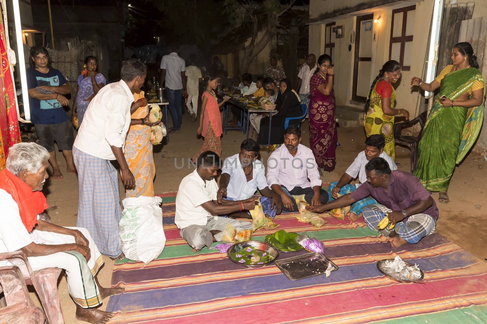 Documentary image : India Puja before birth by CatherineL-Prod