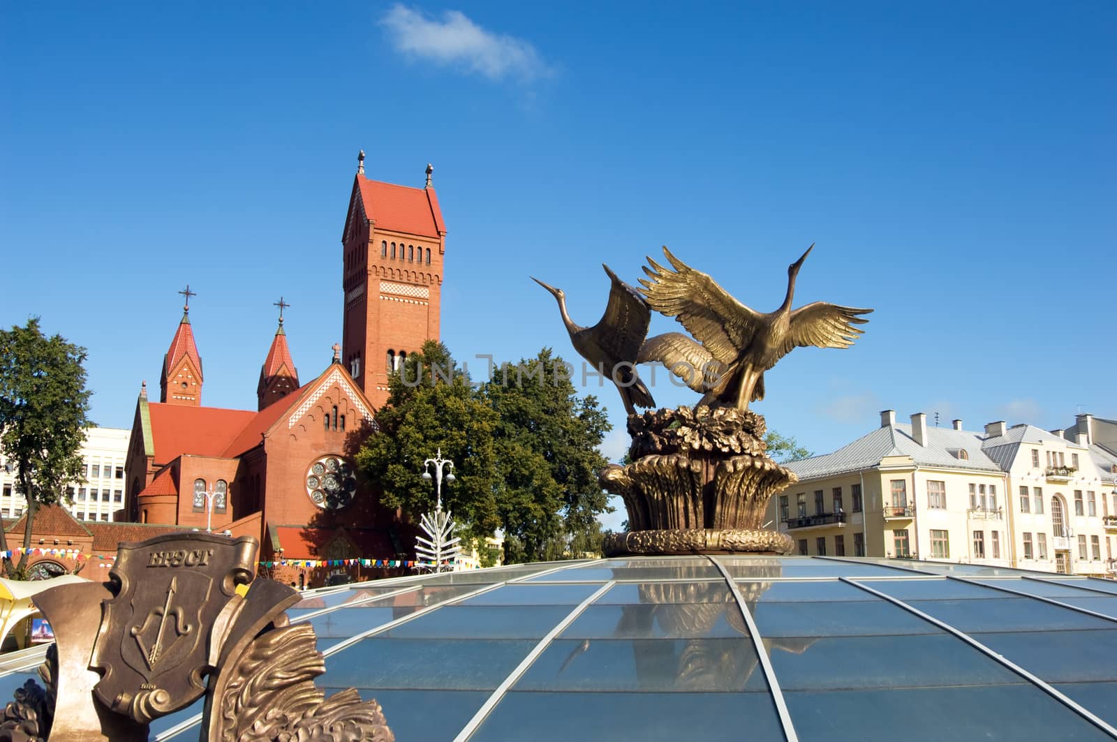 Red Church and Stork statue of Independence Square, Minsk, Belarus