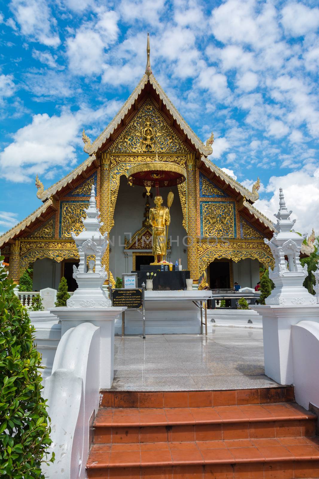 Wat Phra Sing by nicousnake