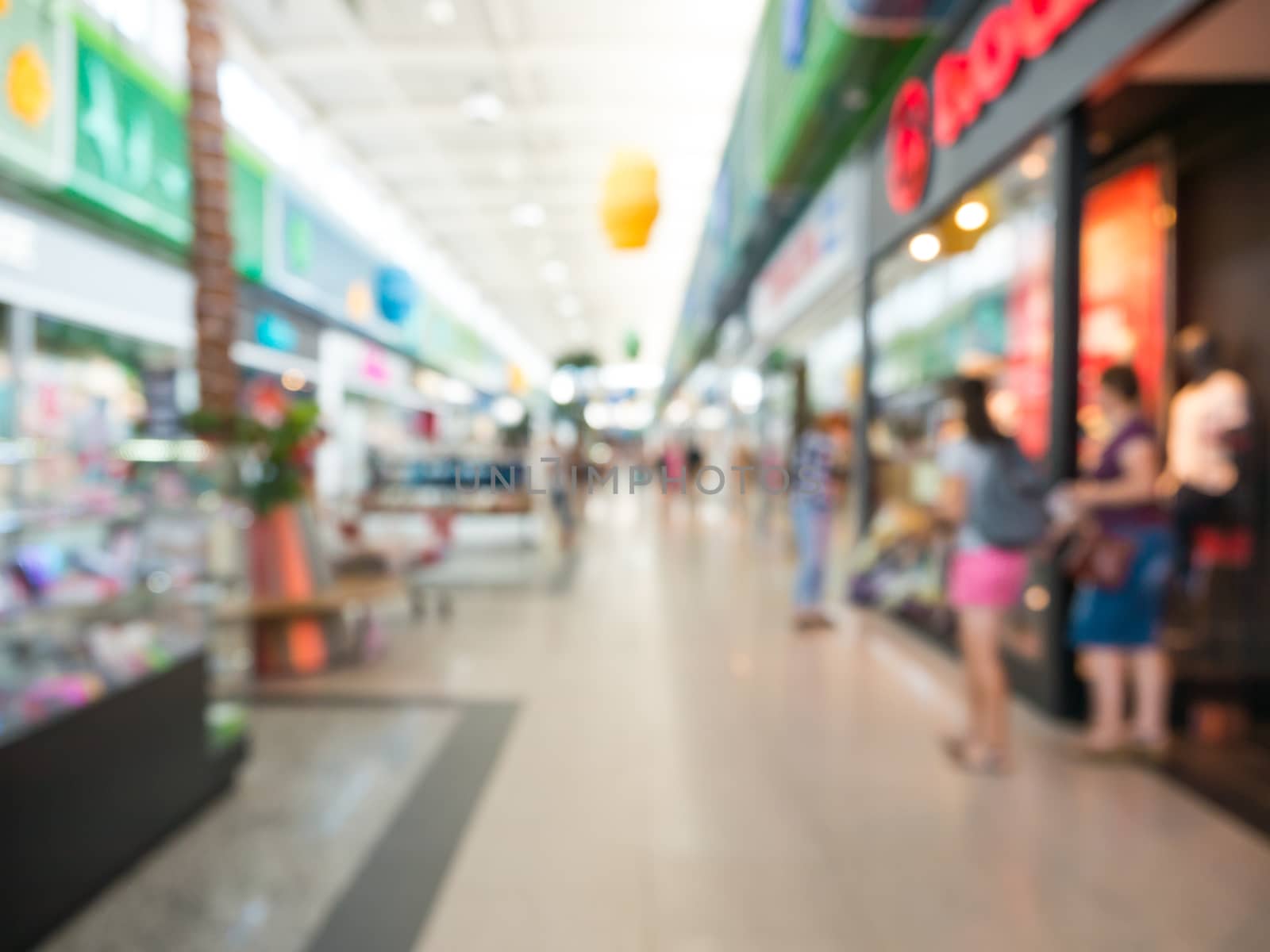 Abstract blurred background of shopping mall hall by fascinadora