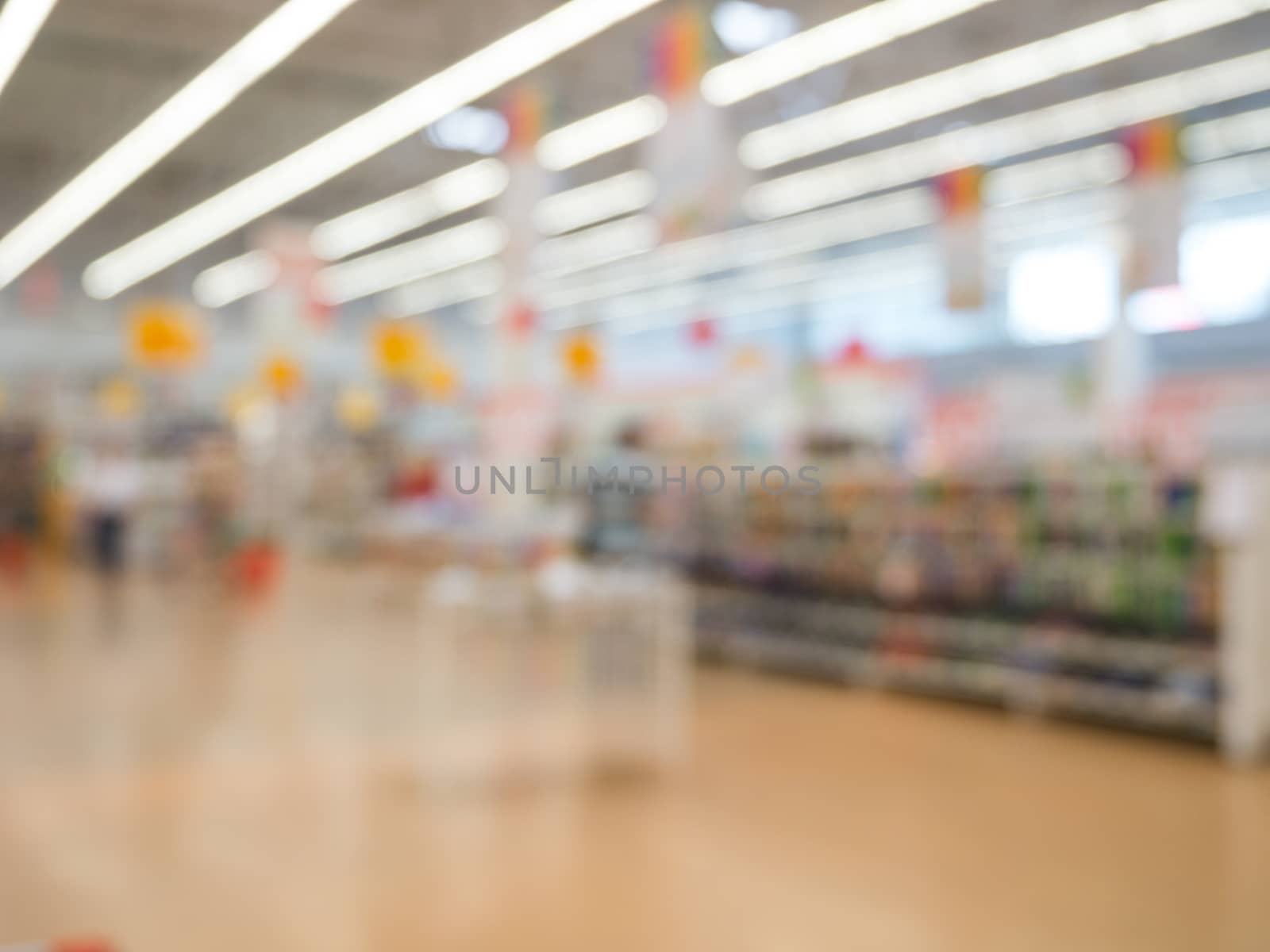 Abstract blurred supermarket by fascinadora