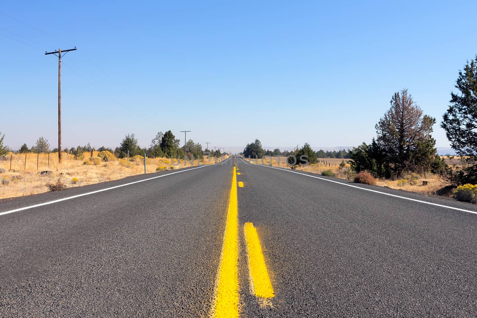 Highway in Rural Central Oregon by jpldesigns