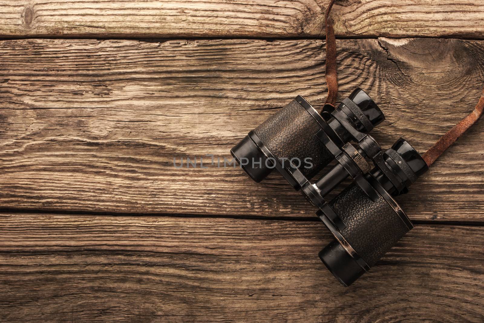 Binoculars by Deniskarpenkov