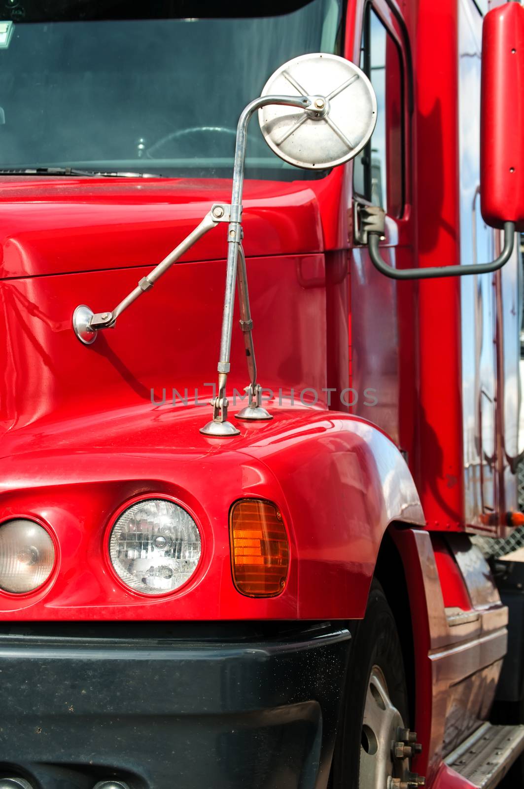 Front end of a semi truck while parked