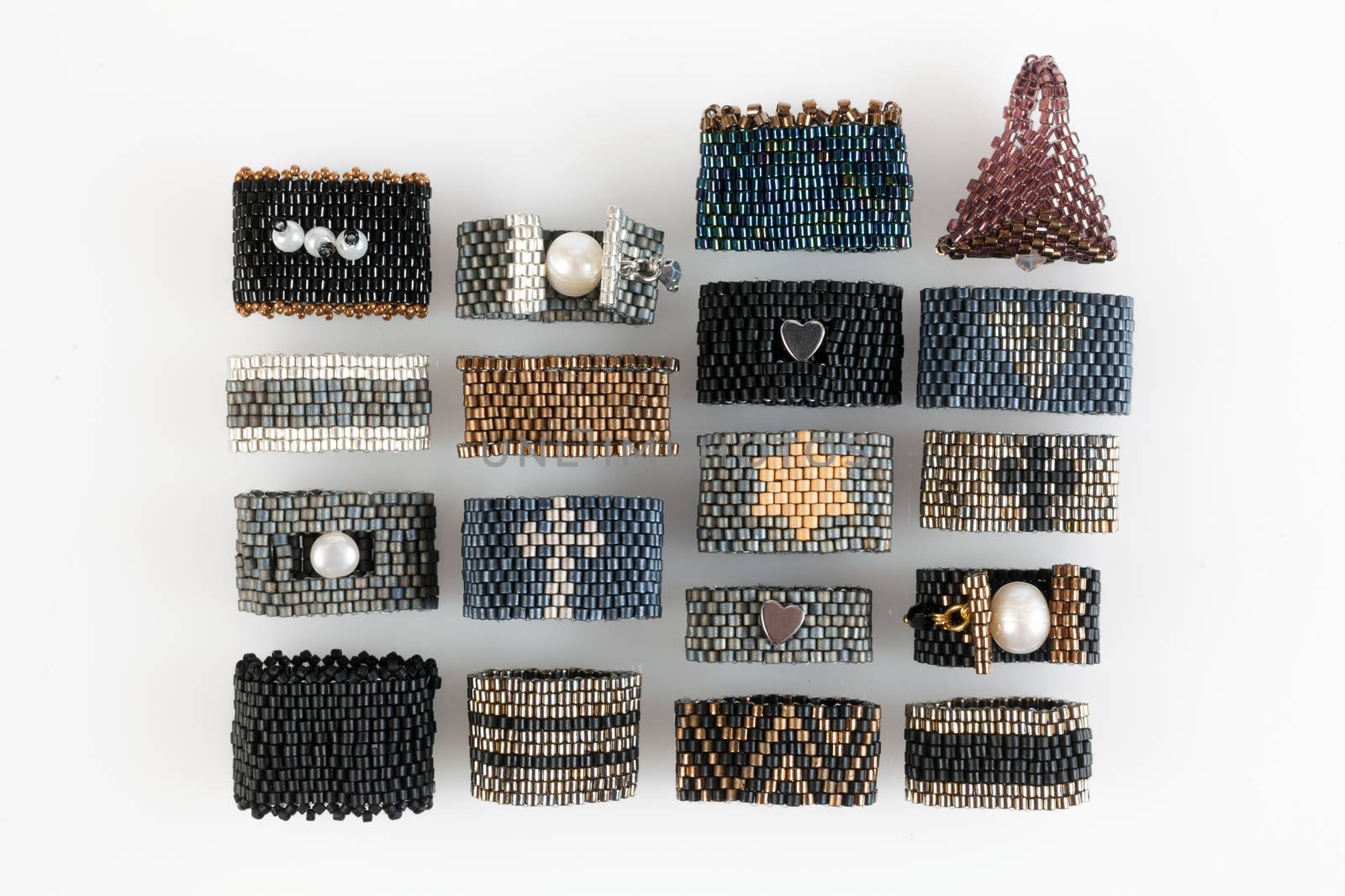 Luxury jewelery concept by Portokalis