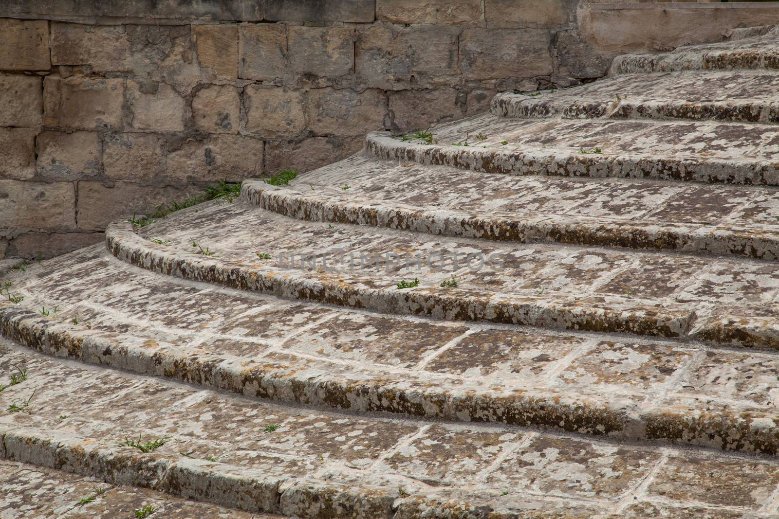 Grunge weathered stairs drawing a circular shape