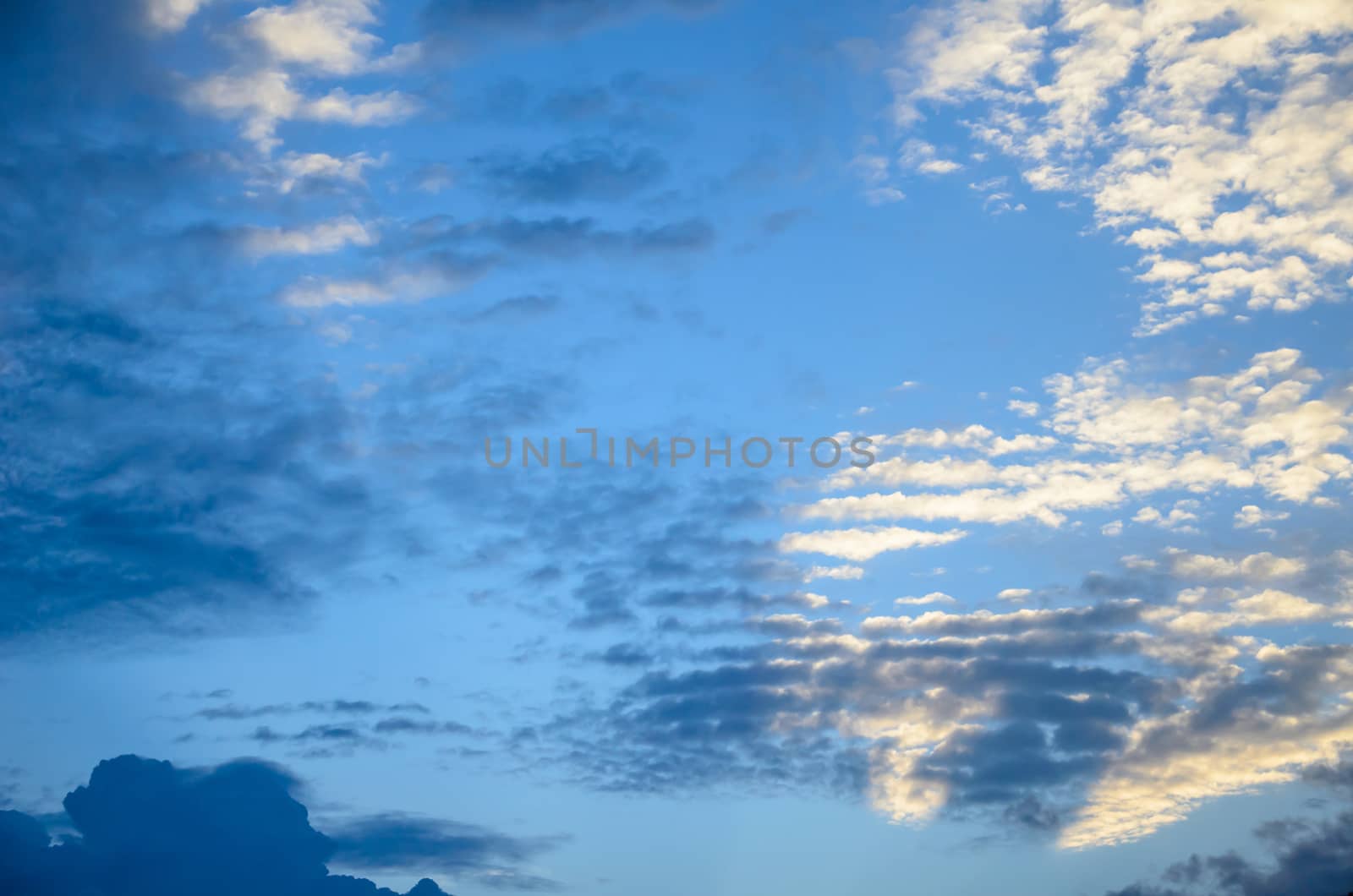 cloud with blue sky