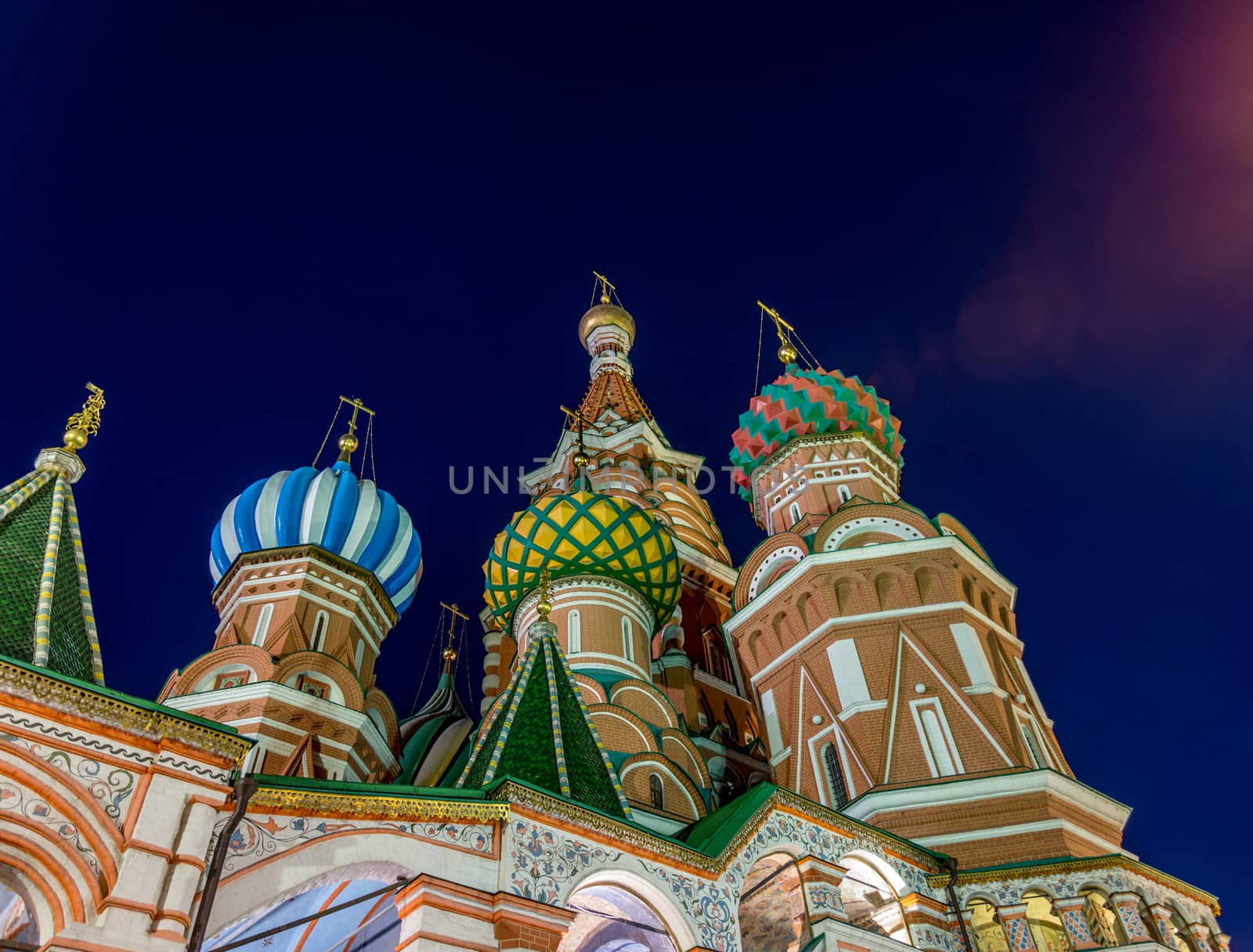 St Basil's Cathedral at night. by pomemick