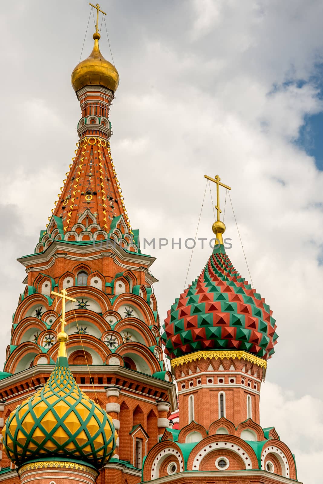 St Basil's Cathedral by pomemick