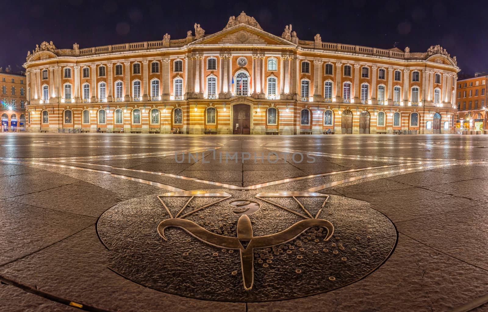 The Capitole square and city hall in Toulouse at night